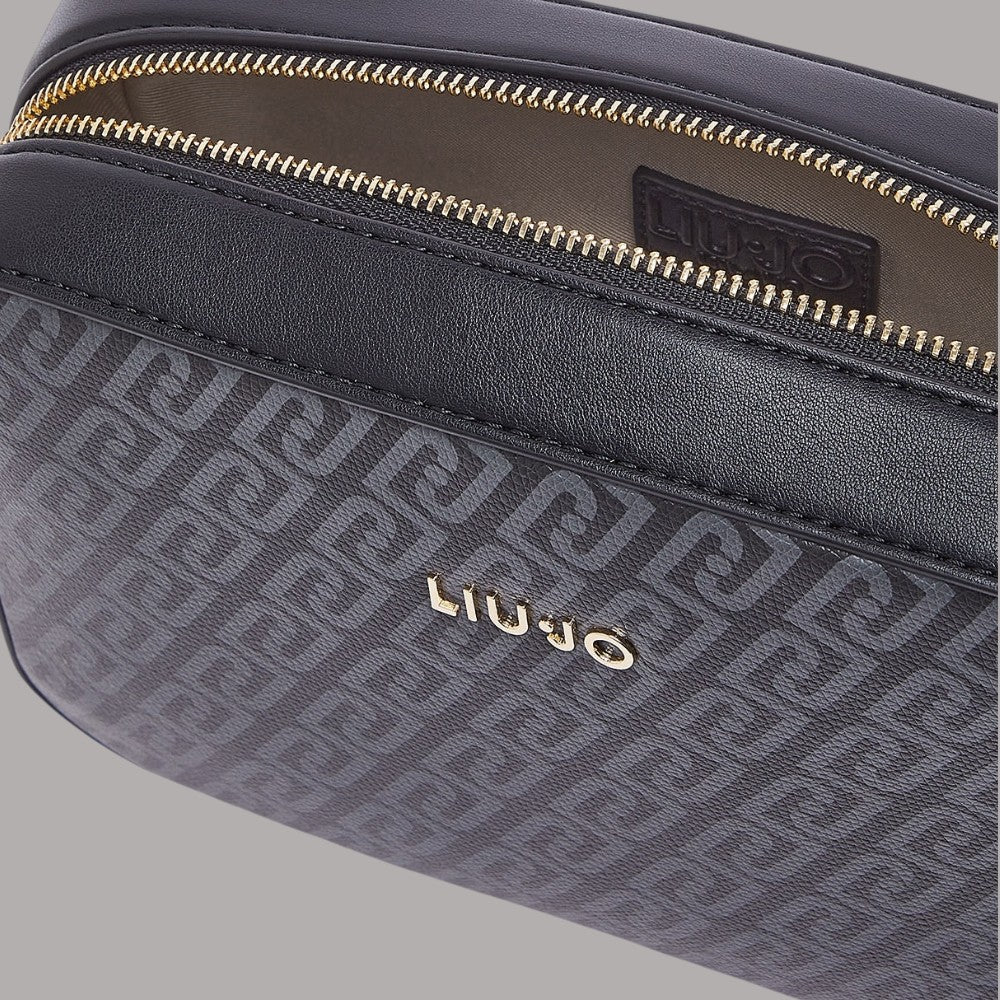 Borsa a tracolla Liu Jo con logo monogram nero, dettagli in oro, vista laterale