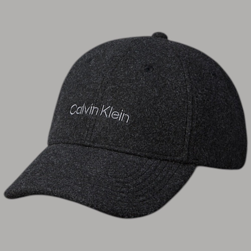 Calvin Klein cappello in feltro nero con logo ricamato avanti