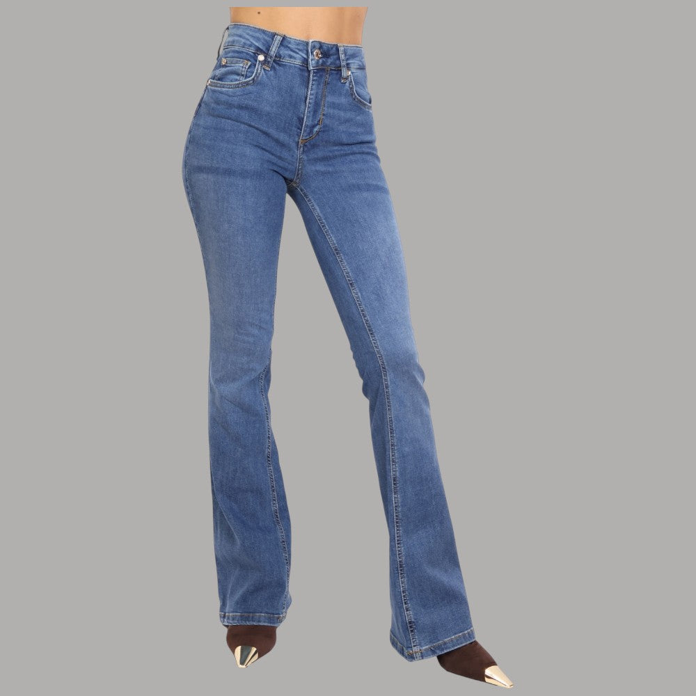 Jeans Liu Jo a zampa in denim blu, taglio aderente sui fianchi e tasche frontali