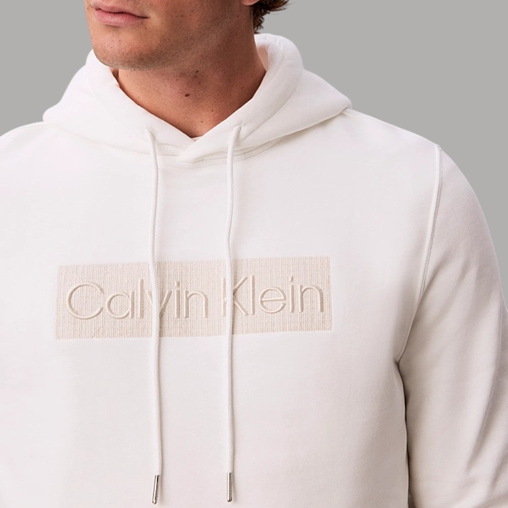 Felpa con cappuccio Calvin Klein LV04LH227 crema con logo ricamato centralmente
