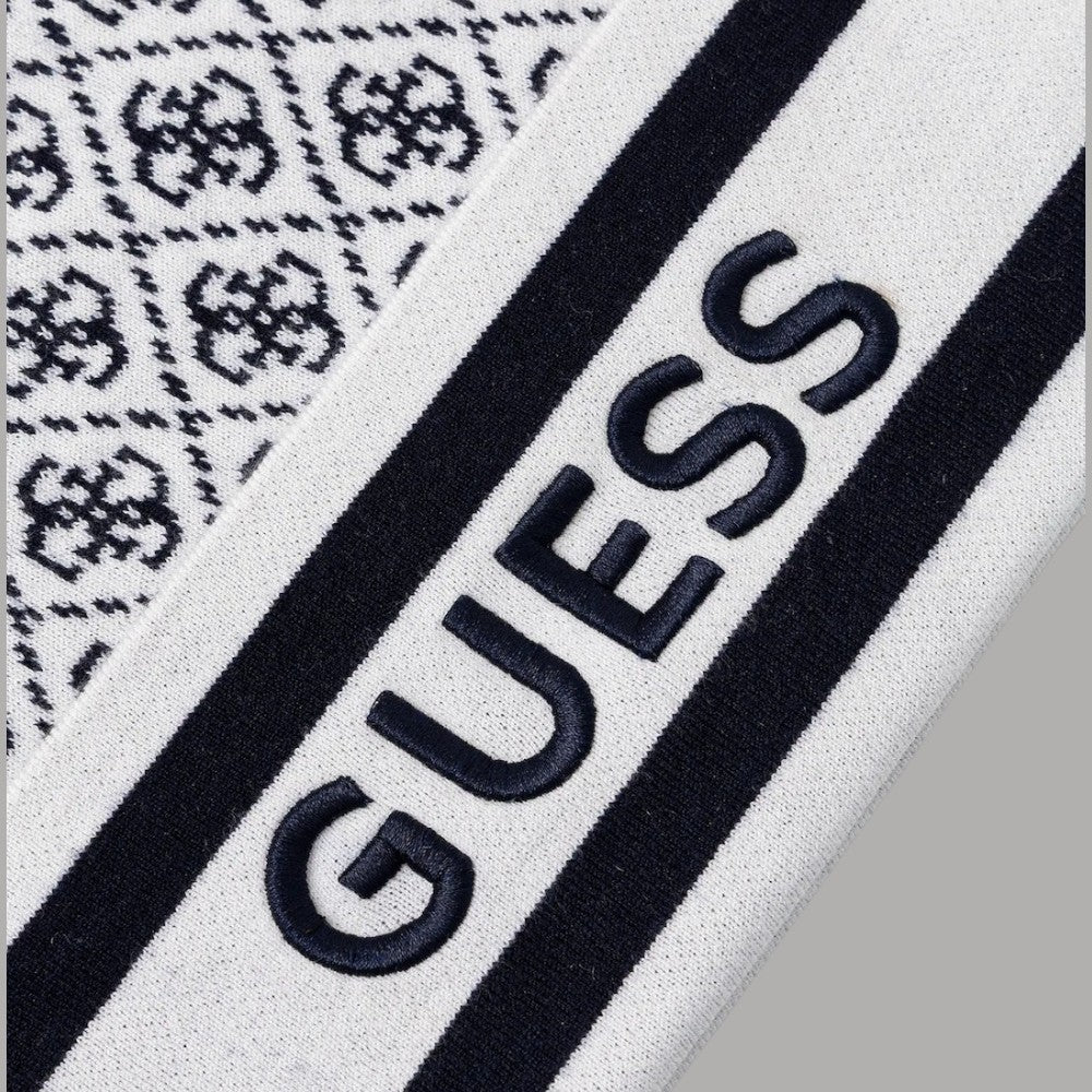 Guess berretto bianco blu logo 4G W4BZ21 Z3JD2 F0YU - Prodotti di Classe