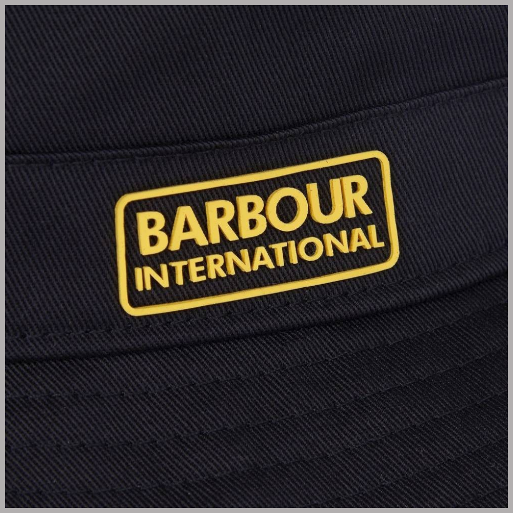 Cappello nero Barbour con patch logo gialla “International” Norton Drill Sports