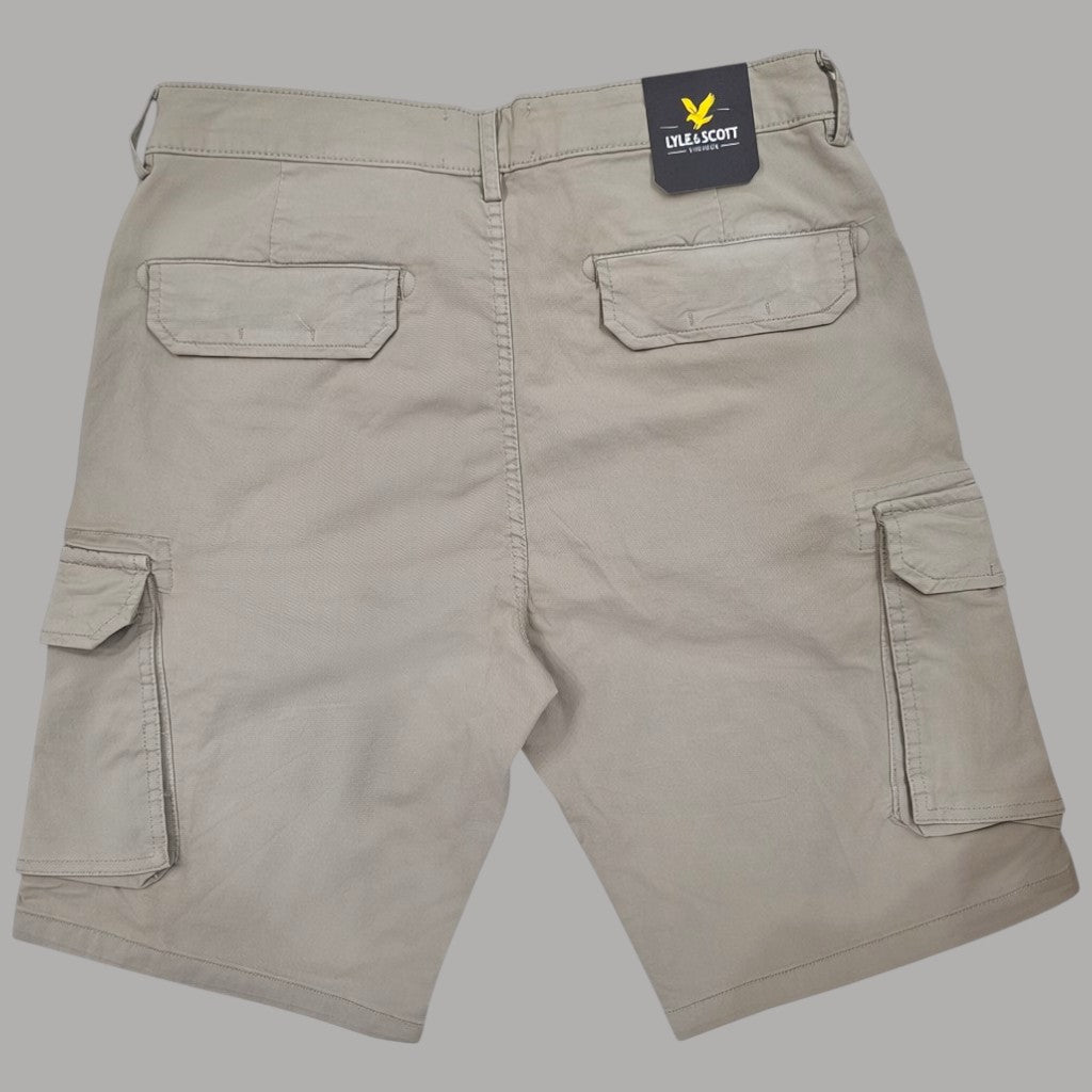 Bermuda cargo cotone chiaro, tasche cargo frontali e laterali con patta