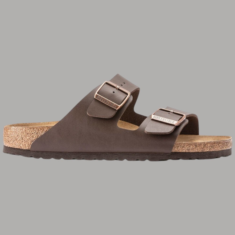 Ciabatte Birkenstock Arizona marrone con due cinturini e fibbie metalliche