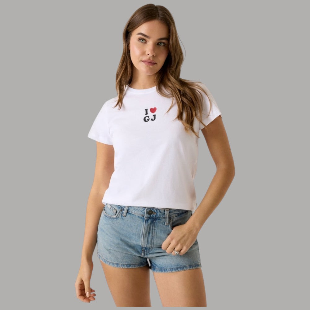 T-shirt Guess GJ bianca con stampa “I ♥ GJ” sul davanti