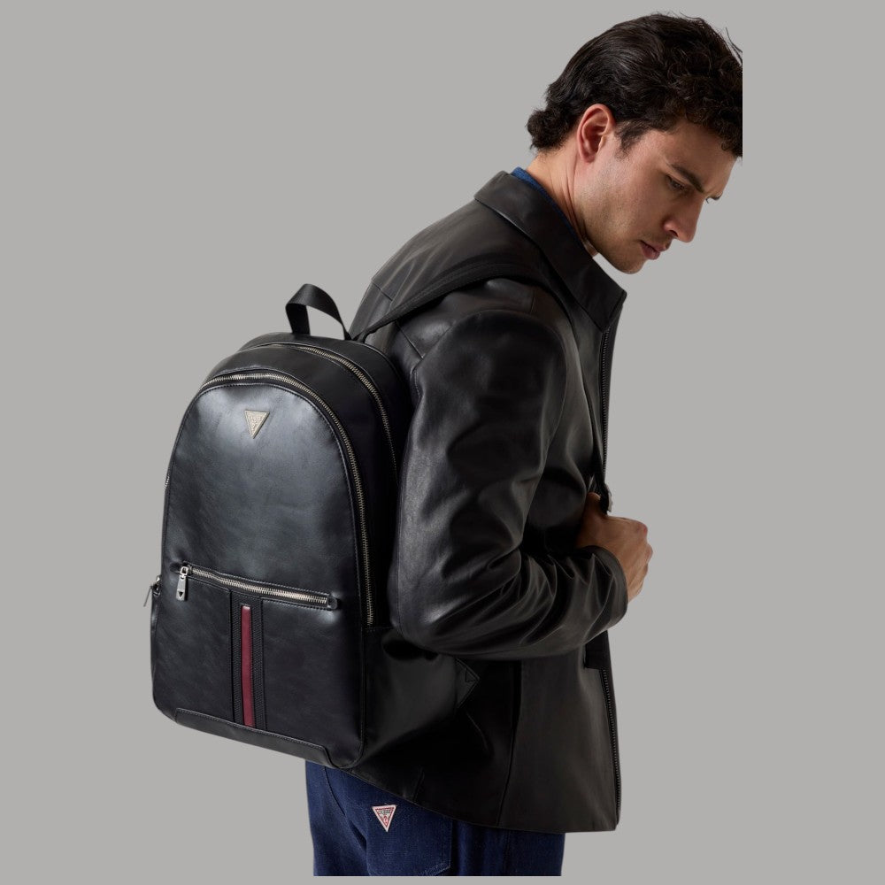 Guess Zaino Torino Nero: Eleganza in Similpelle con Tasche Multiple - Prodotti di Classe