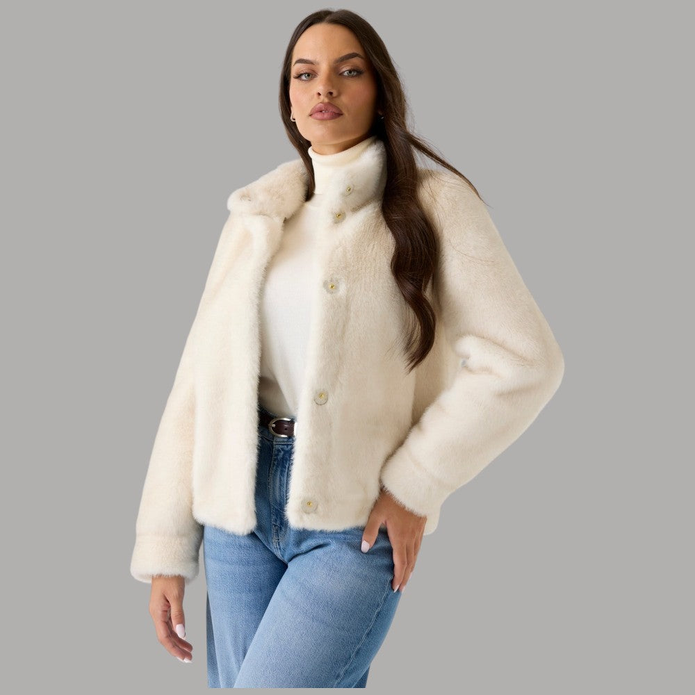 Guess eco pelliccia bianca Luna W5BL64 W3920 G012 - Prodotti di Classe