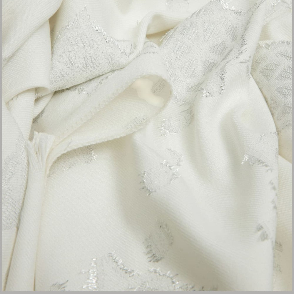 Guess sciarpa bianca argento 70X180 AW5408 POL03 WHI - Prodotti di Classe