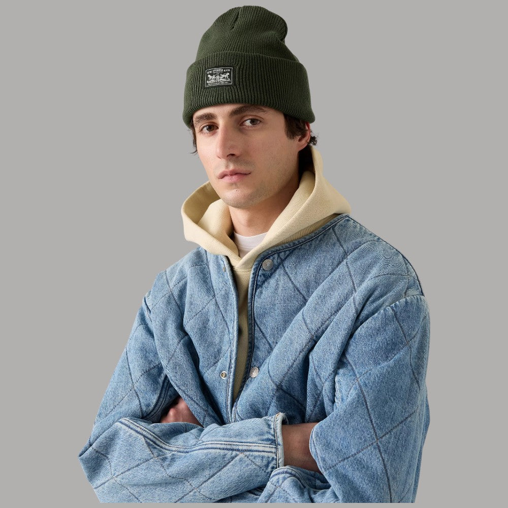 Levi's berretto verde con patch 000J40016 - Prodotti di Classe