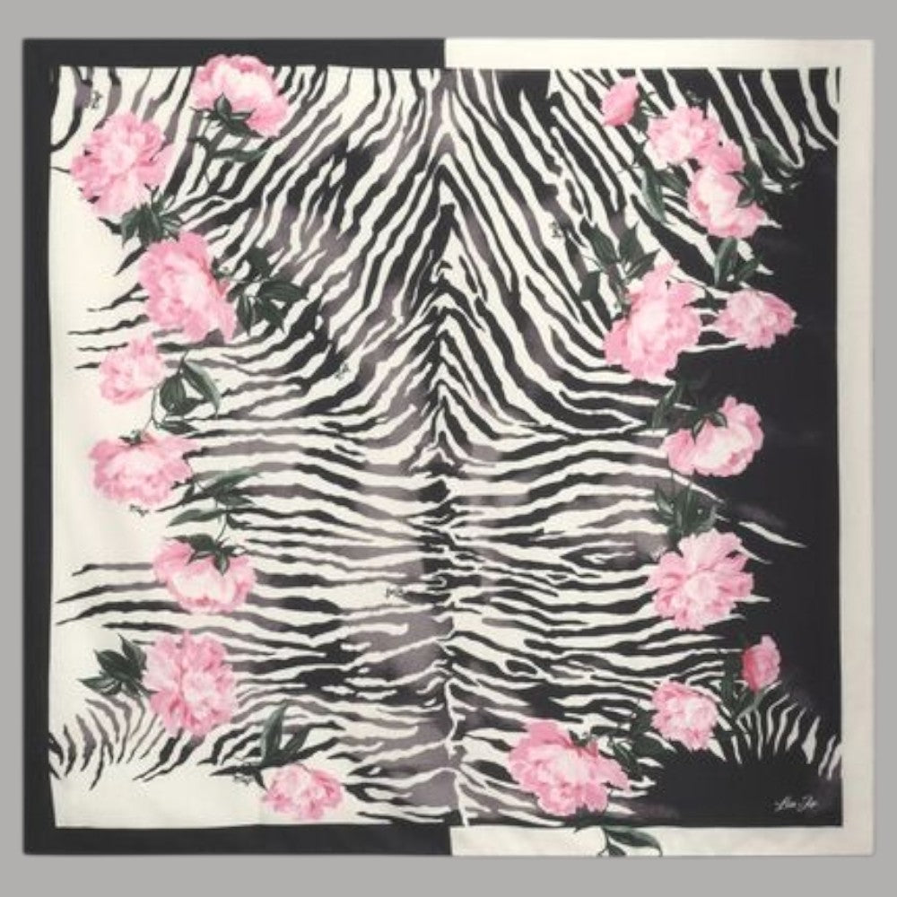 Liu Jo foulard nero floro zebrato 120X120 2F5075T0300 - Prodotti di Classe