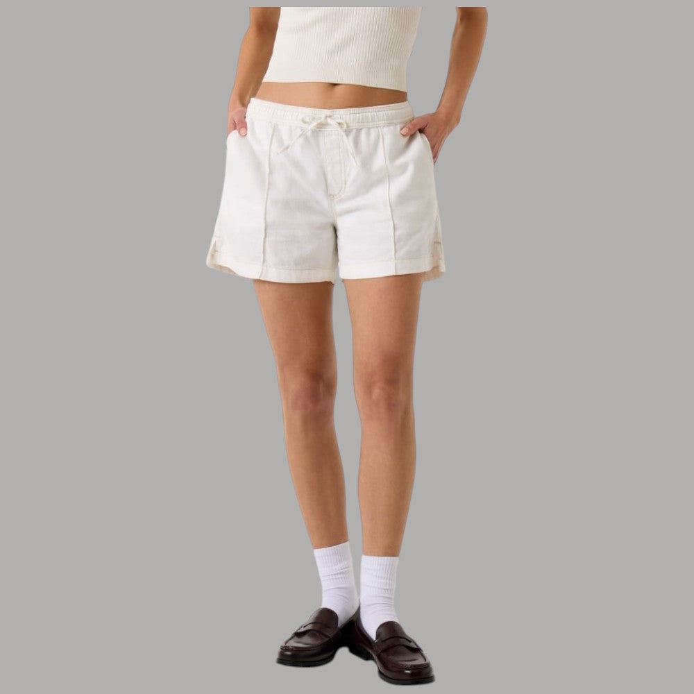 Shorts Guess GJ in Denim Bianco Vita Alta e Vestibilità Rilassata - Prodotti di Classe