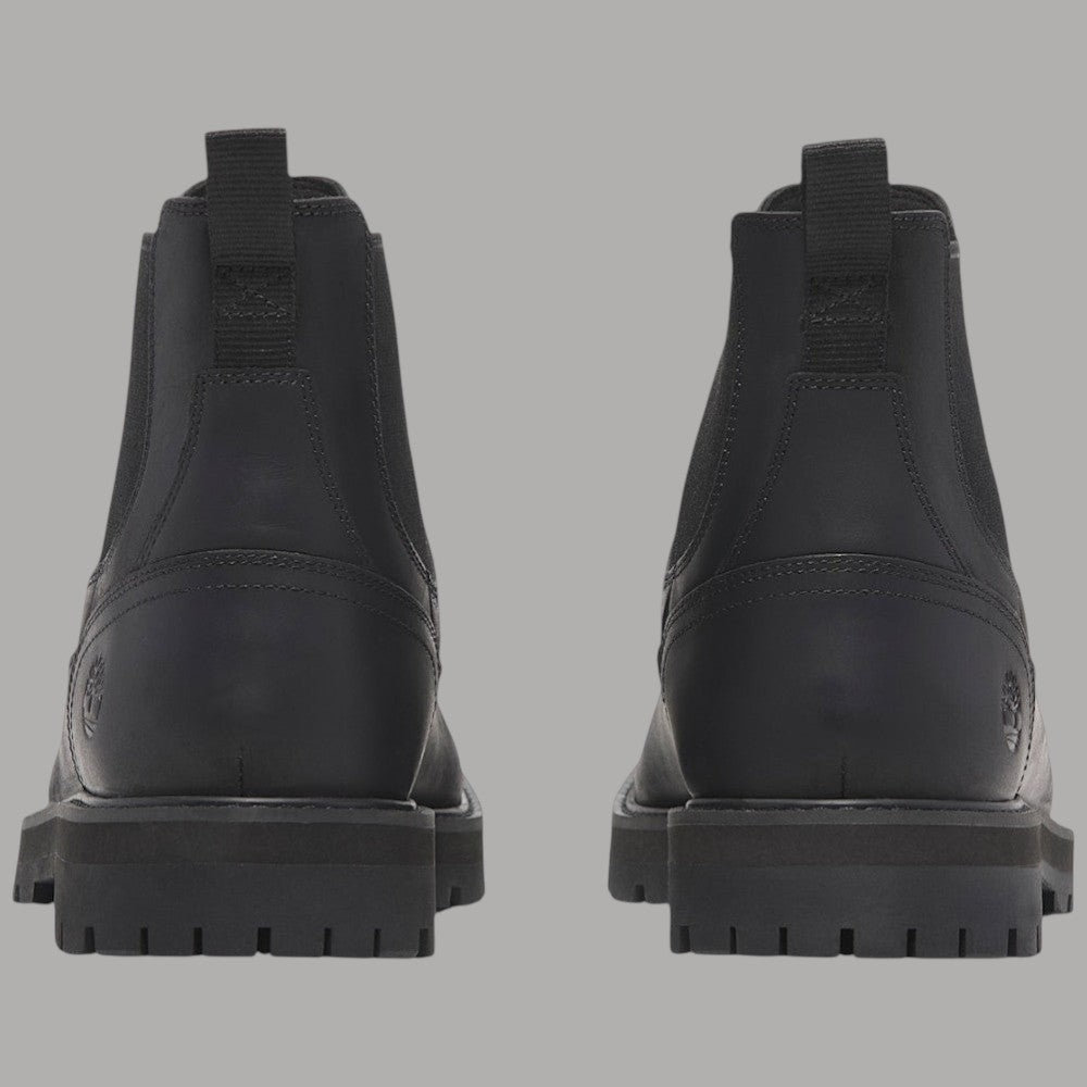 Stivale Chelsea nero Timberland posteriore con pull tab e suola a tacchetti