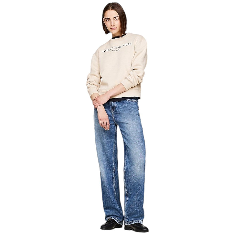 Felpa beige da donna con girocollo e logo sul davanti, maniche lunghe.