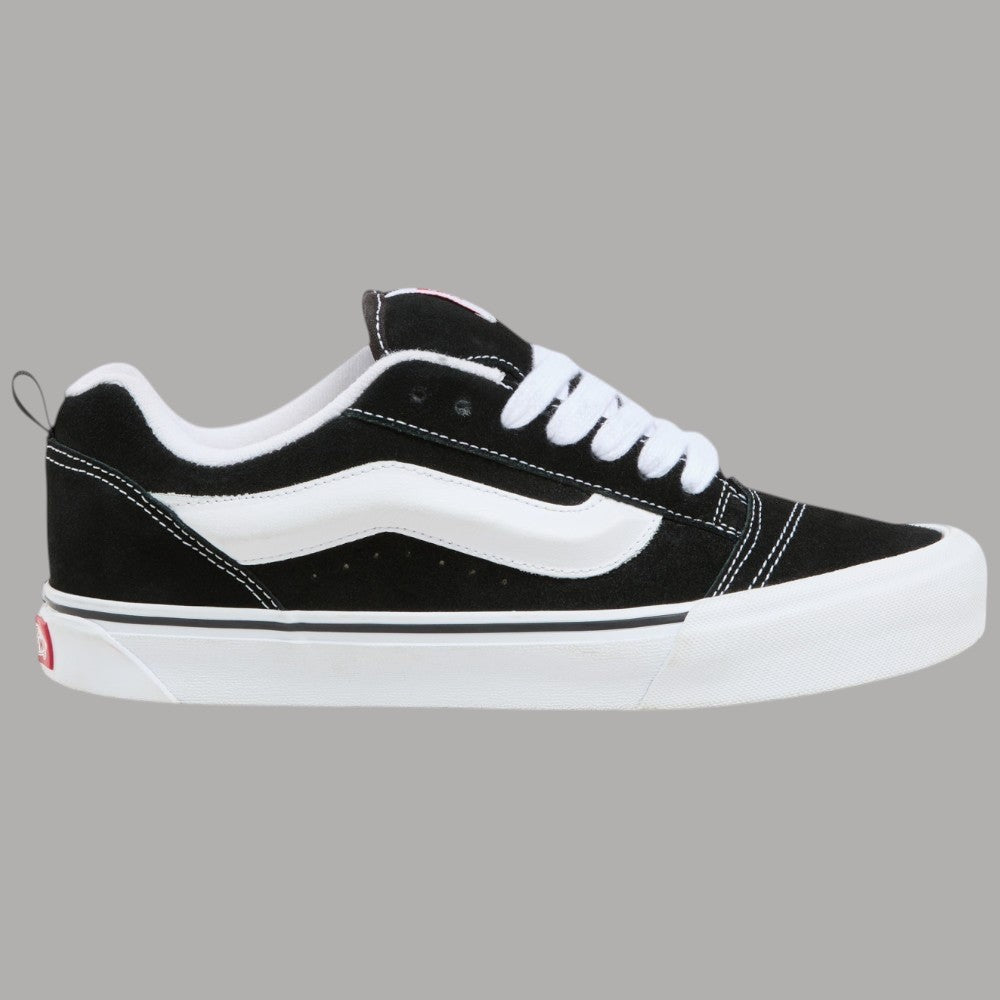 Vans scarpe Knu Skool nere bianche VN0009QC6BT - Prodotti di Classe
