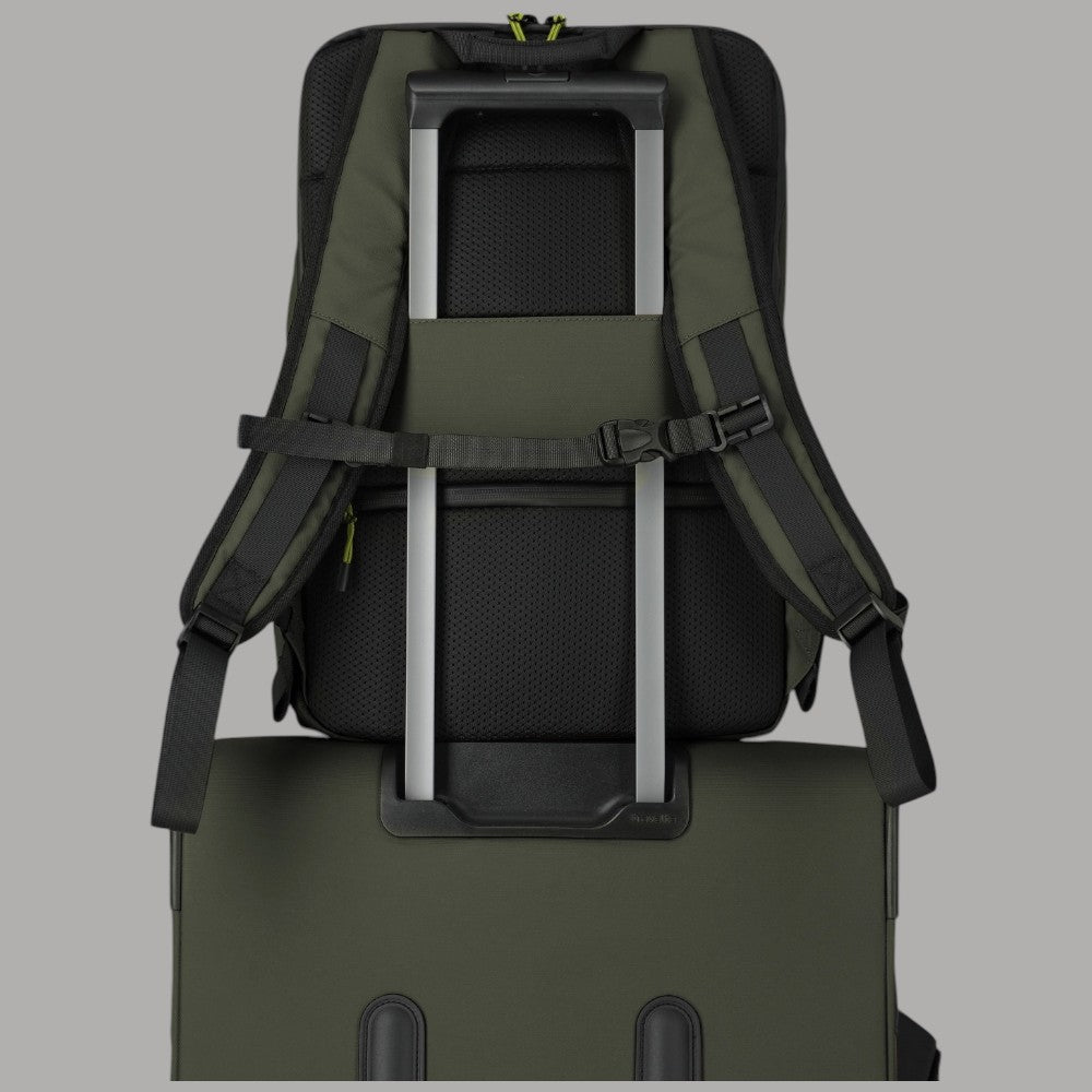 Zaino Travelite Breiize M idrorepellente, schienale a rete e supporto centrale imbottito