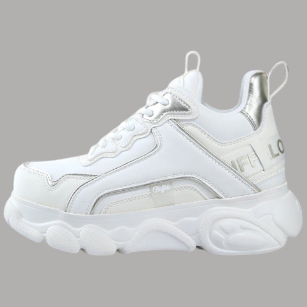 Sneakers Buffalo CLD Chai bianche con suola platform e dettagli in argento