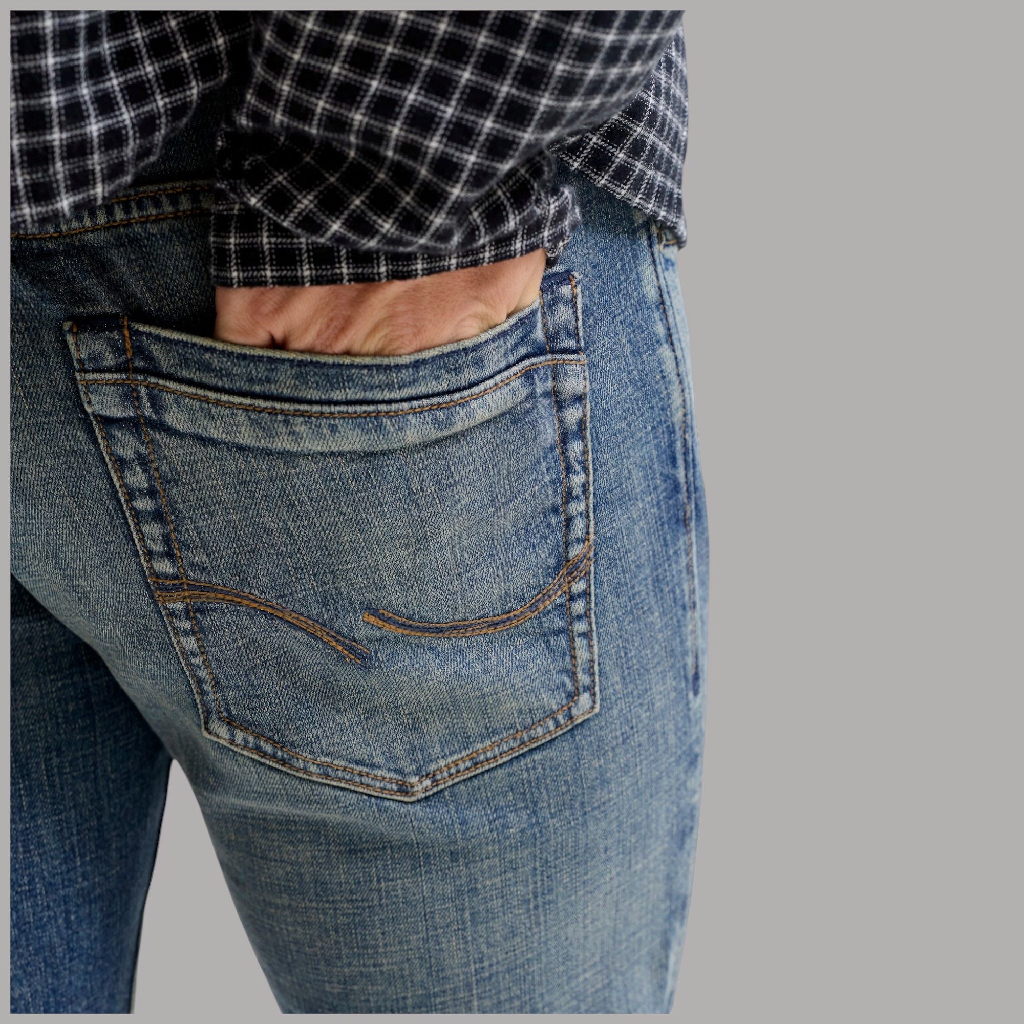 Jeans slim fit uomo Jack & Jones Glenn SBD 159 SN blu denim texture con cuciture contrasto e tasche posteriore