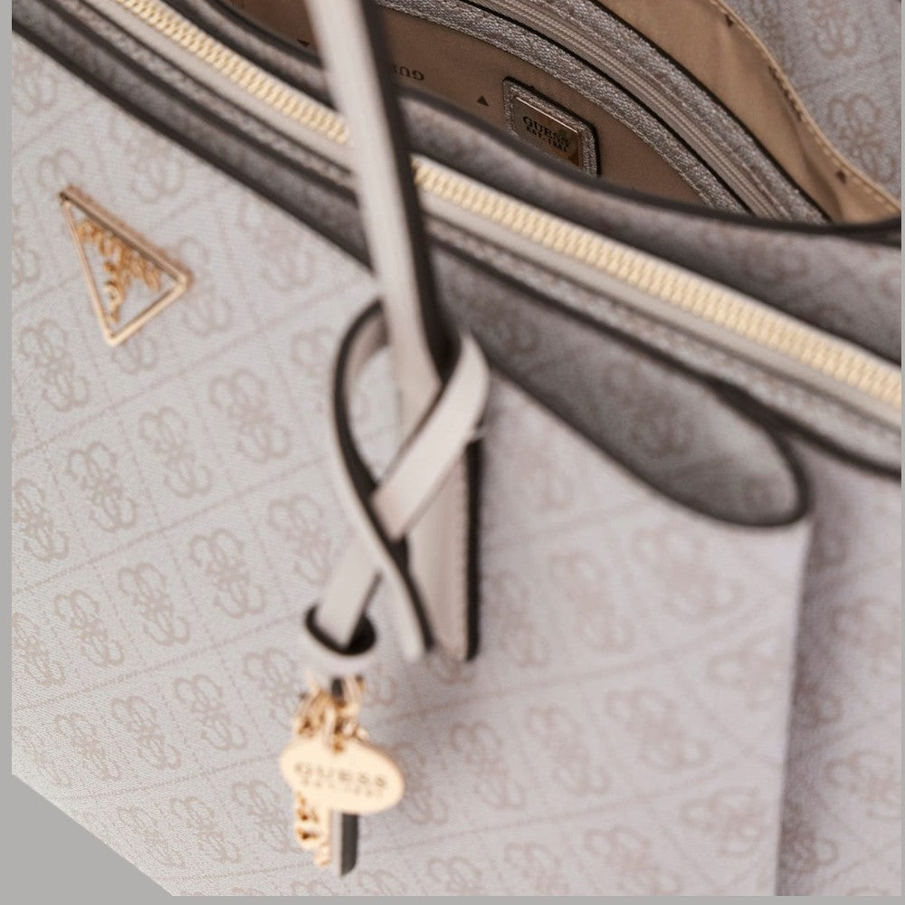 Guess borsa shopping Noelle II Tech Tote marrone con stampa monogramma