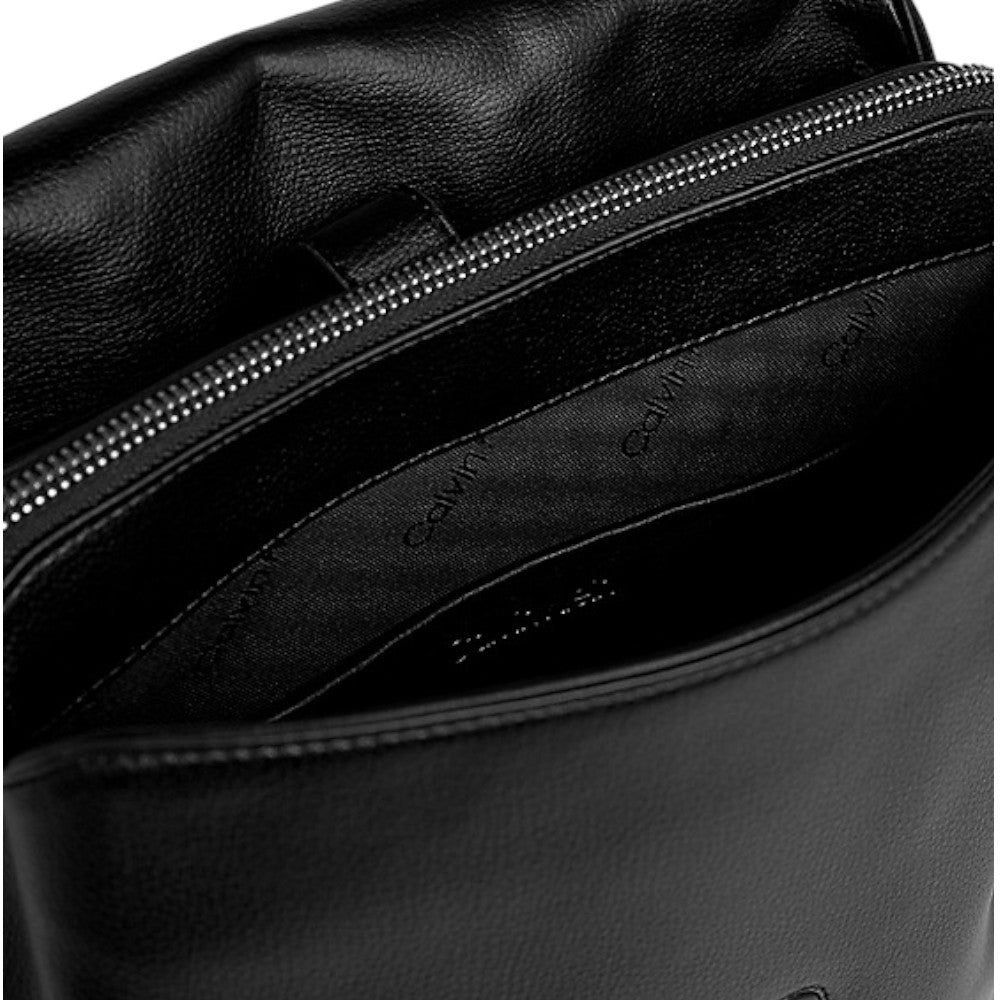 Calvin Klein zaino nero backpack K60K611765 - Prodotti di Classe