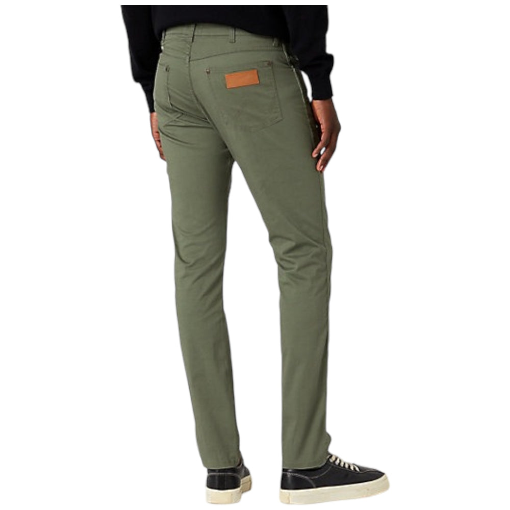 Wrangler pantalone verde Larston slim W18SEAX45 - Prodotti di Classe