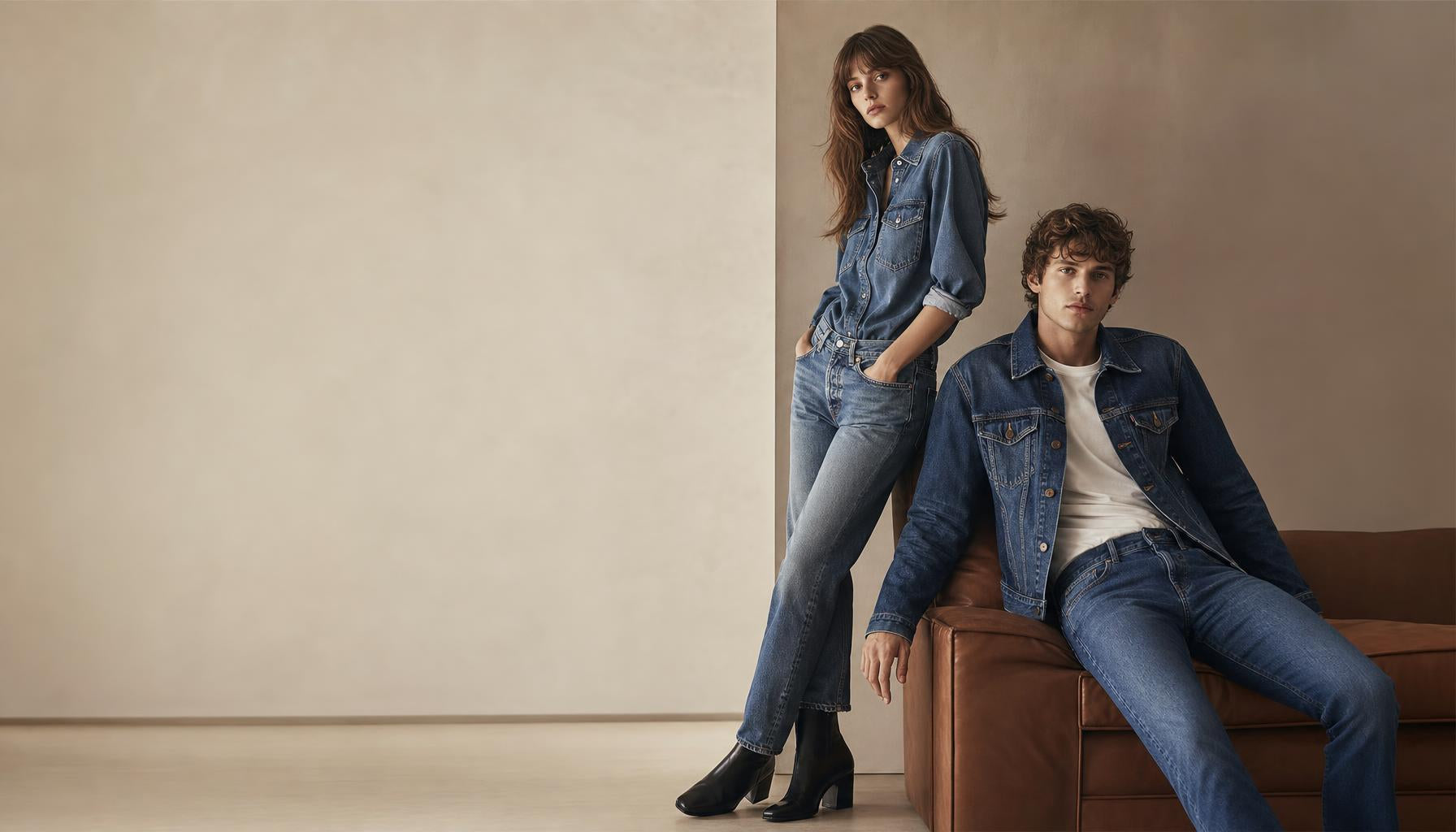 Levi's: outfit stagionali in denim – guida all'acquisto e abbinamenti