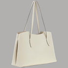 Borsa shopping Guess Melody marrone con stampa 4G e pochette coordinata