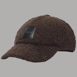 Calvin Klein cappellino donna all-over sherpa marrone con logo patch frontale