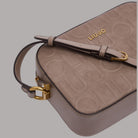 Borsa a tracolla Liu Jo con logo embossed in beige e dettagli in oro