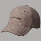 Calvin Klein cappello in feltro beige con logo ricamato montato frontale