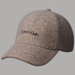 Calvin Klein cappello in feltro beige con logo ricamato montato frontale