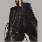 Stivali Dr Martens Sinclair in nappa lavorata neri con lacci e dettaglio con cerniera