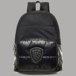 Blauer zaino piccolo da donna in nylon nero con tasca frontale imbottita con logo patch