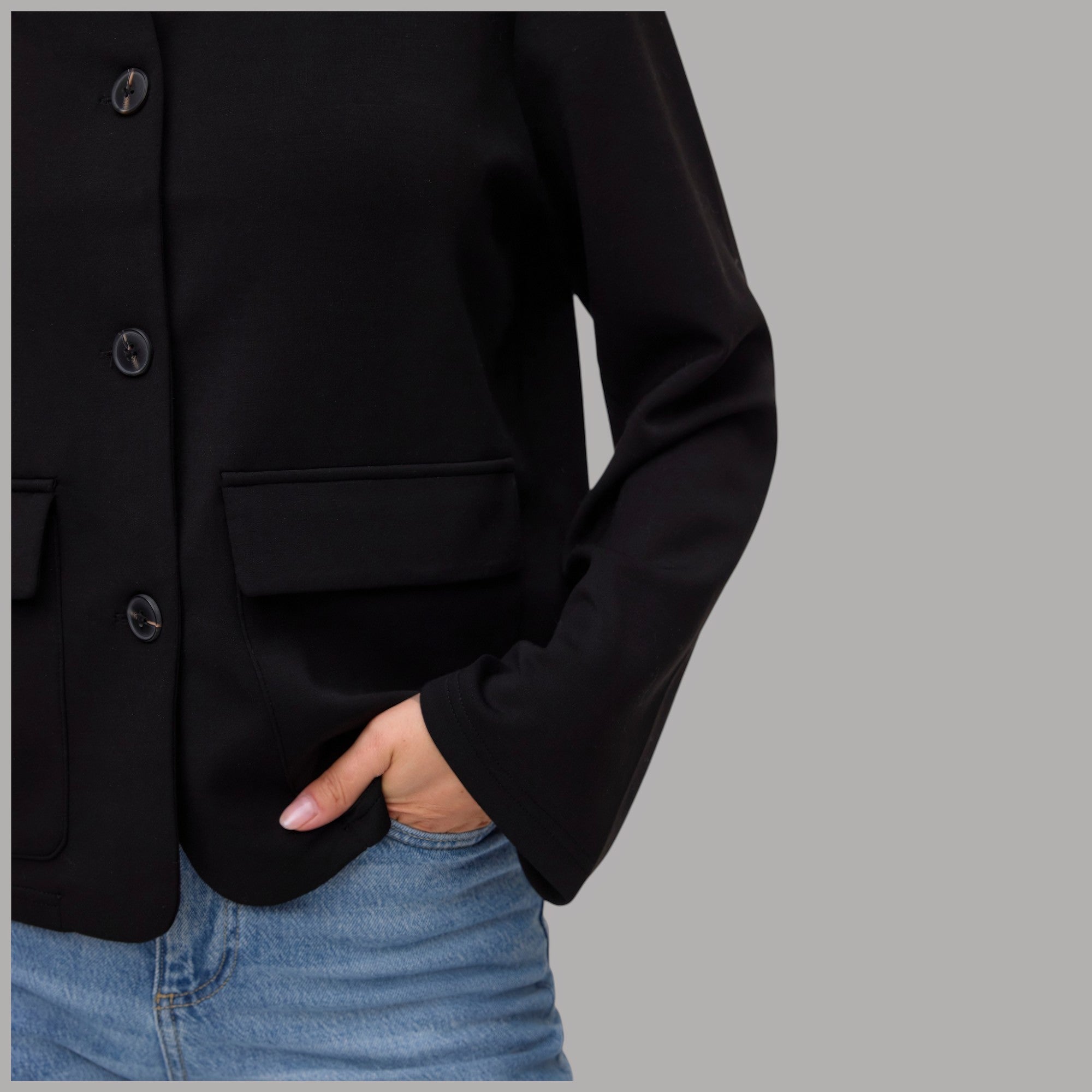 Vero Moda Giacca in modal nera con tasche frontali e texture liscia
