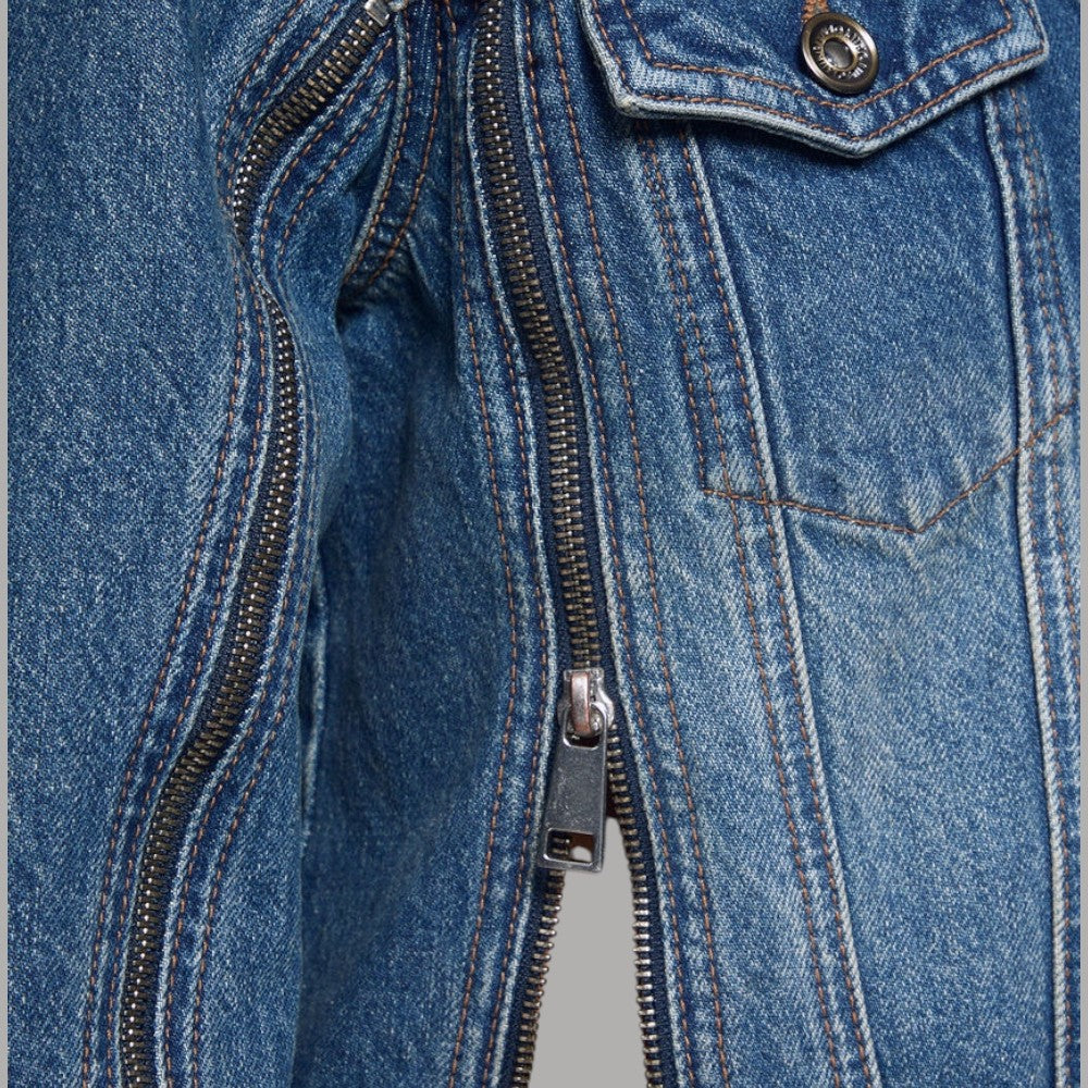 Giubbotto in jeans Liu Jo x Elodie blu con zip frontale e dettagli cuciture