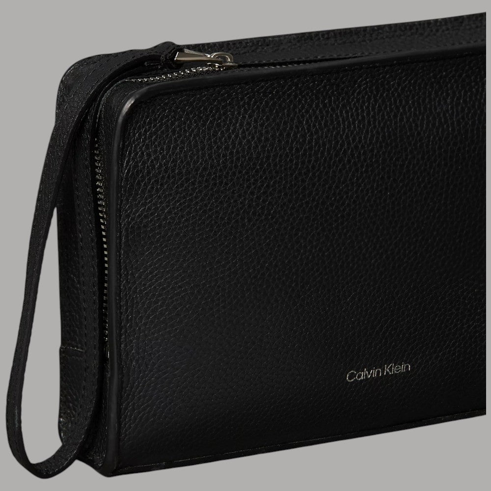 Pochette Calvin Klein con logo laminato stampato LV04D1153G