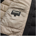 Piumino Blauer Arcadia, dettaglio dell'interno beige con tasca con zip ed etichetta