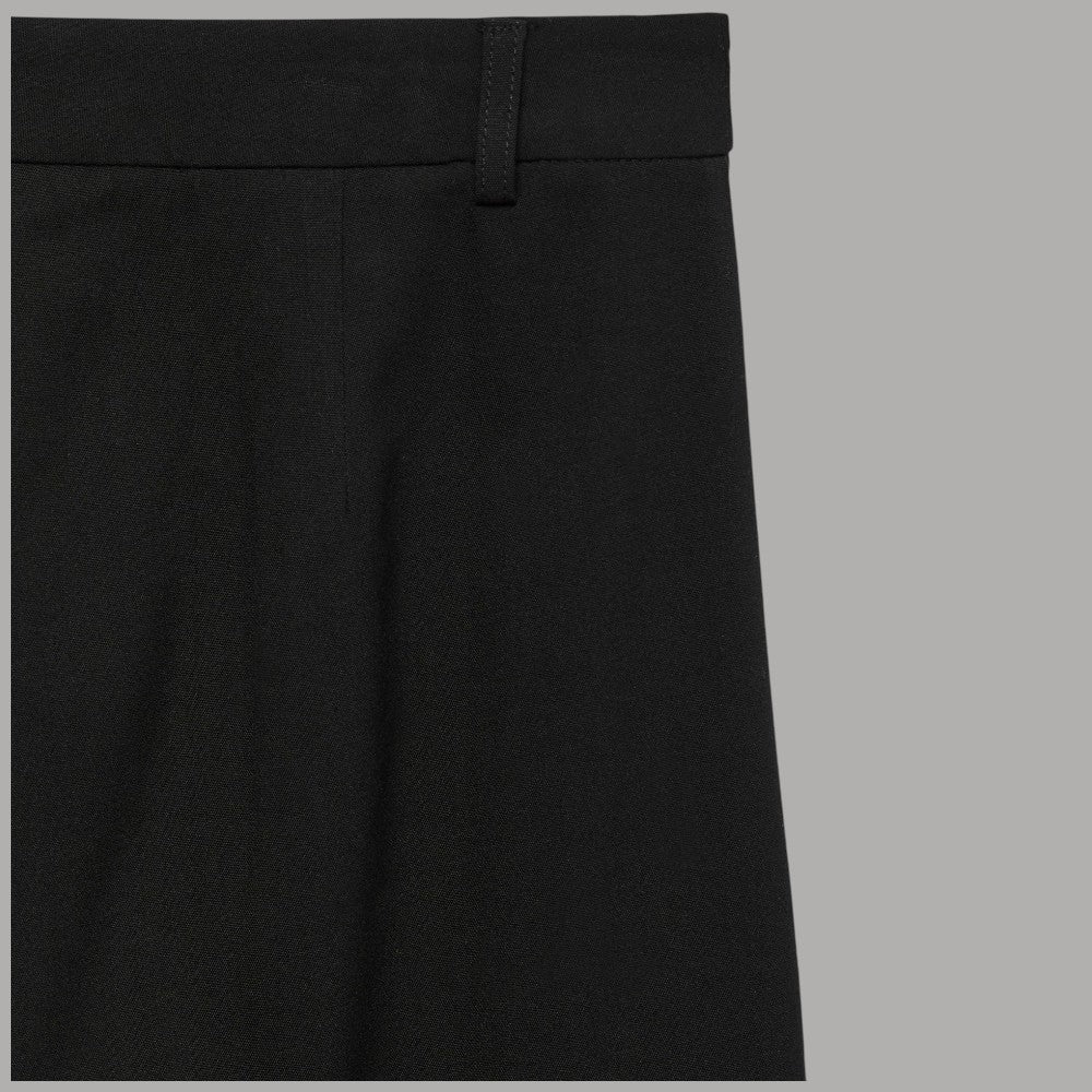 Vero Moda Pantaloni straight pant neri con tessuto liscio e cuciture visibili