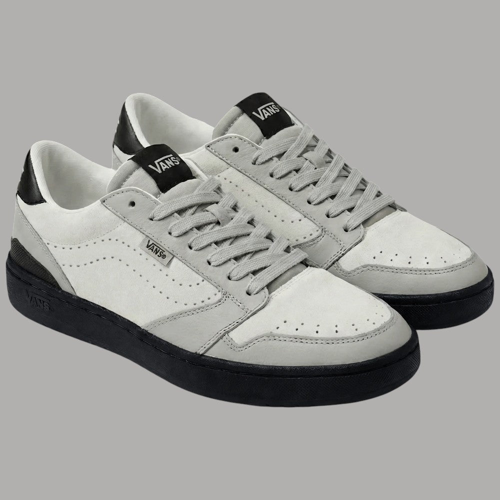 Sneakers Vans grigie e bianche da uomo Court Low con suola bianca