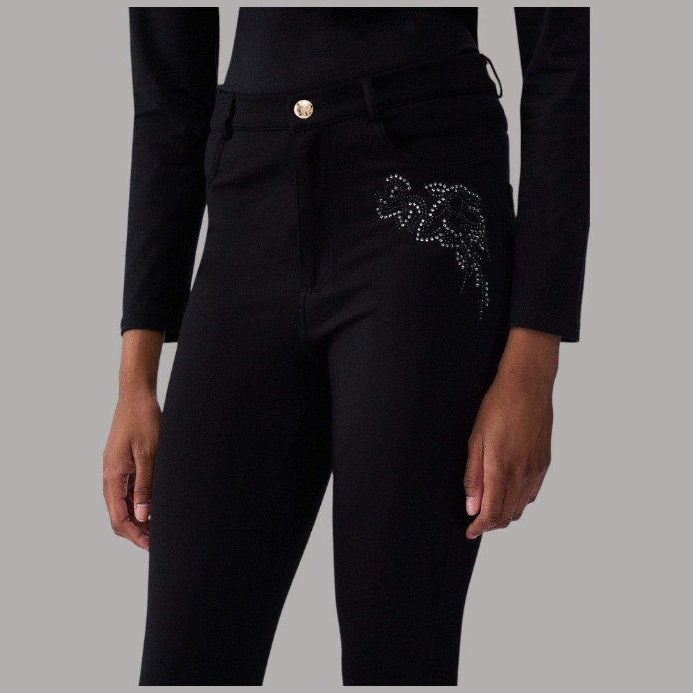 Pantaloni skinny Liu Jo neri con strass e ricamo floreale coure sulla gamba frontale