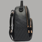 Liu Jo Manhattan logo monogram zaino nero con logo dorato, dettagli con zip e tracolla regolabile
