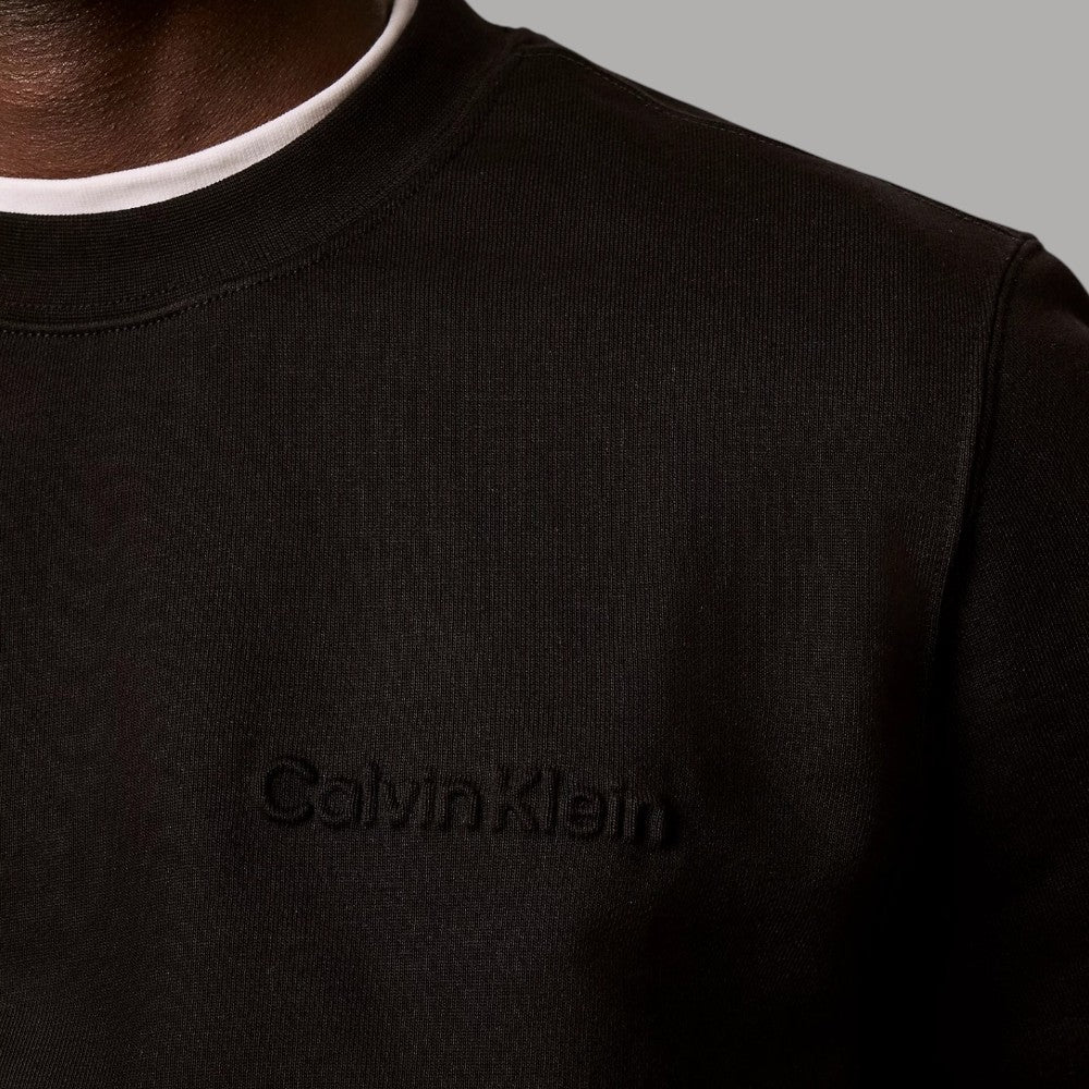 Calvin Klein felpa nera con motivo goffrato LV04LH226G e logo ricamato frontalmente