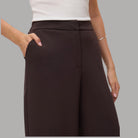 Vero Moda Pantaloni wide leg marroni con cuciture frontali e tasche frontali