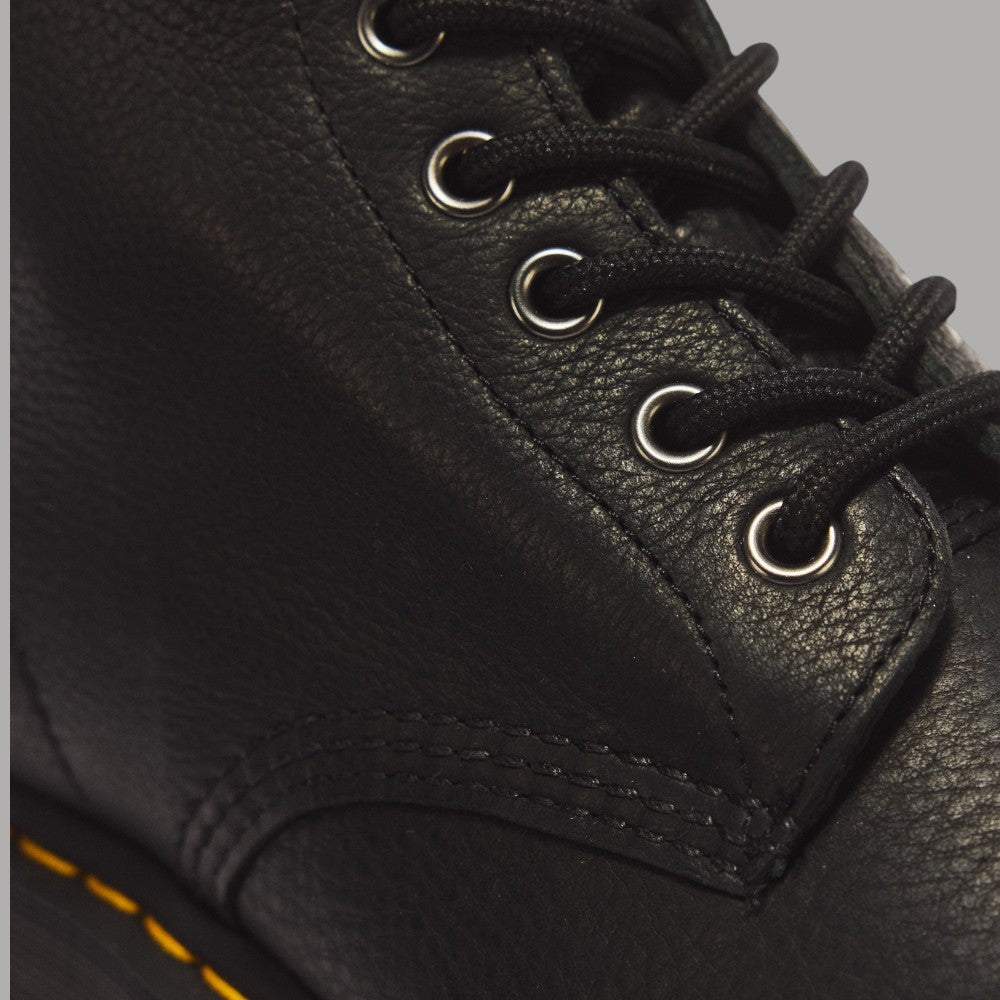 Stivali Dr Martens 1460 Pascal in pelle Ambassador neri con occhielli metallici e lacci