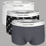 Confezione da tre boxer Calvin Klein in cotone elasticizzato: bianco, grigio e nero fantasia.