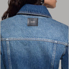 Giubbotto in jeans Liu Jo x Elodie con patch nero logo sul colletto