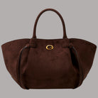 Borsa a mano Guess Allegra in suede marrone con tracolla removibile e dettaglio gold