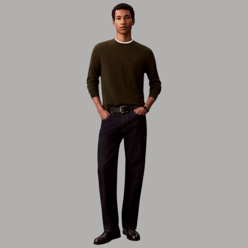Calvin Klein maglione in lana merino verde oliva con logo ricamato sul petto