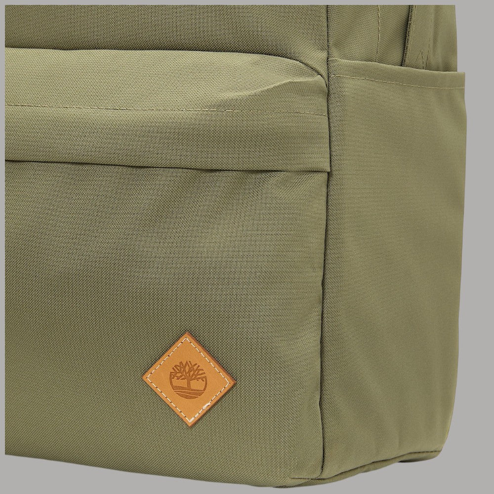 Zaino Timberland backpack da 22 litri in tessuto verde con dettaglio logo in pelle sintetica