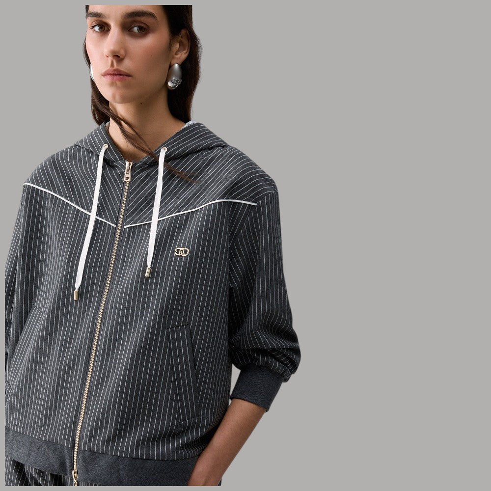 Felpa con cappuccio in pizzo Liu Jo TF6200T691A nero con righe sottili e zip frontale