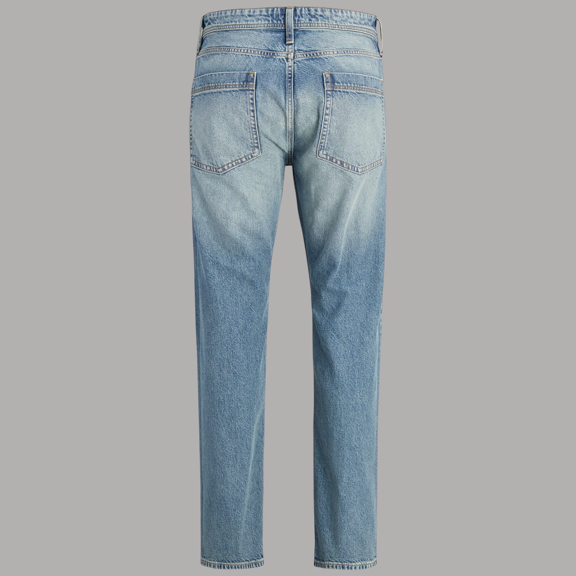 Jeans relaxed fit uomo Jack & Jones Chris SQ 733 J12300817 in denim azzurro con cuciture evidenti e tasche posteriori